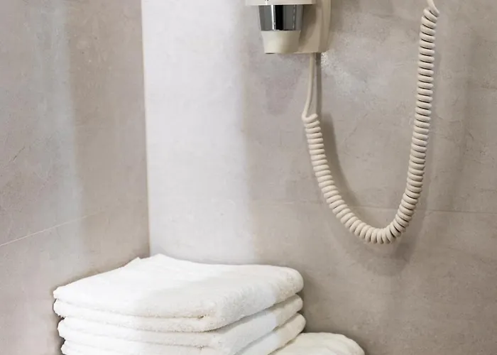 - Black Alice Z Balkonem I Klimatyzacja Apartman