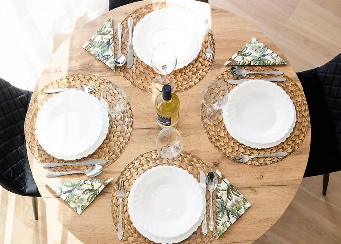 - Black Alice Z Balkonem I Klimatyzacja Ustka